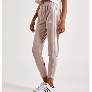 Adidas Women’s Tiro Taupe Athletic Pants Mid-rise Pockets Ankle Zippers Sz S NWT